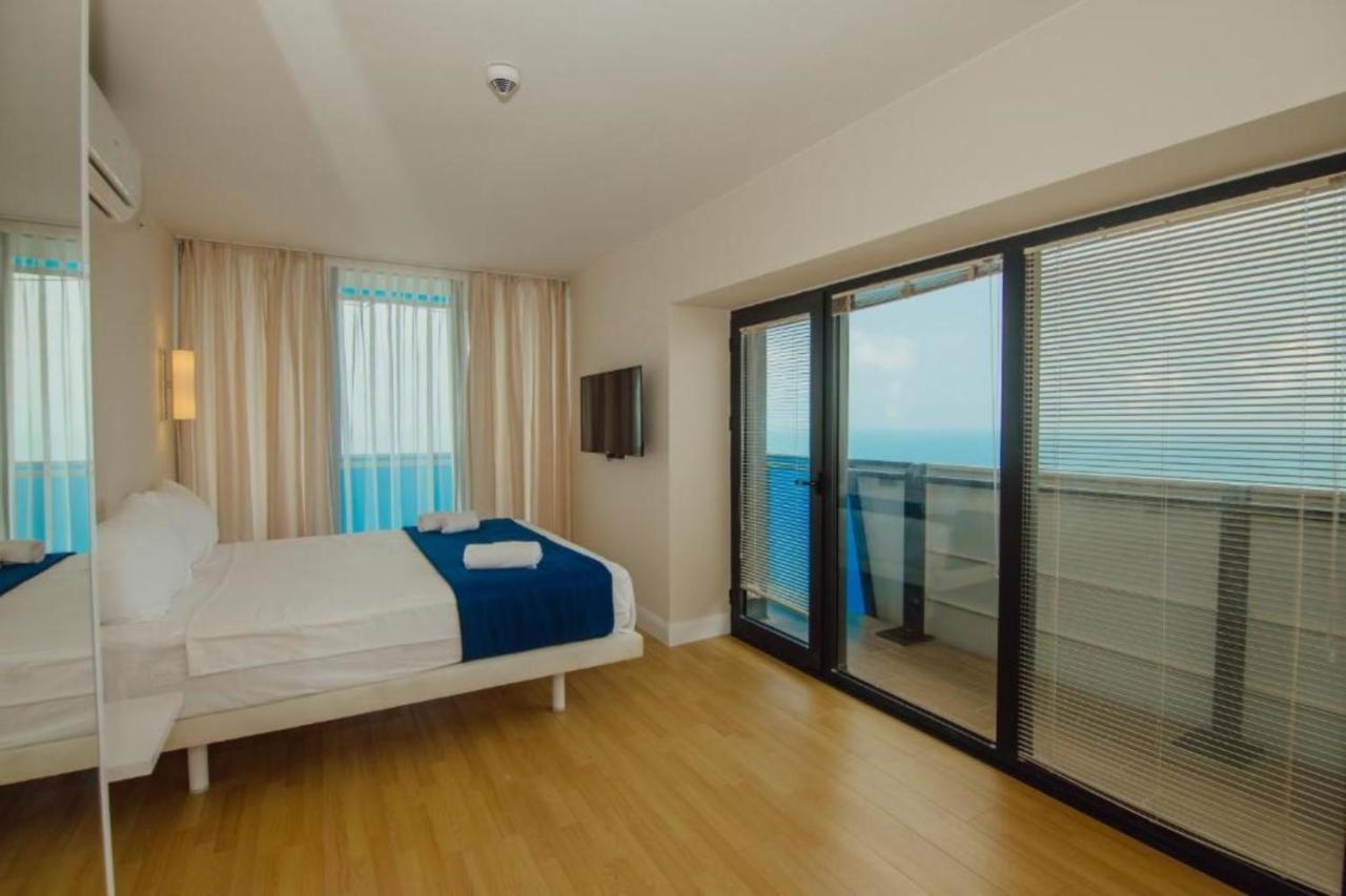 General Sea View Apartments In Orbi City Батуми Экстерьер фото