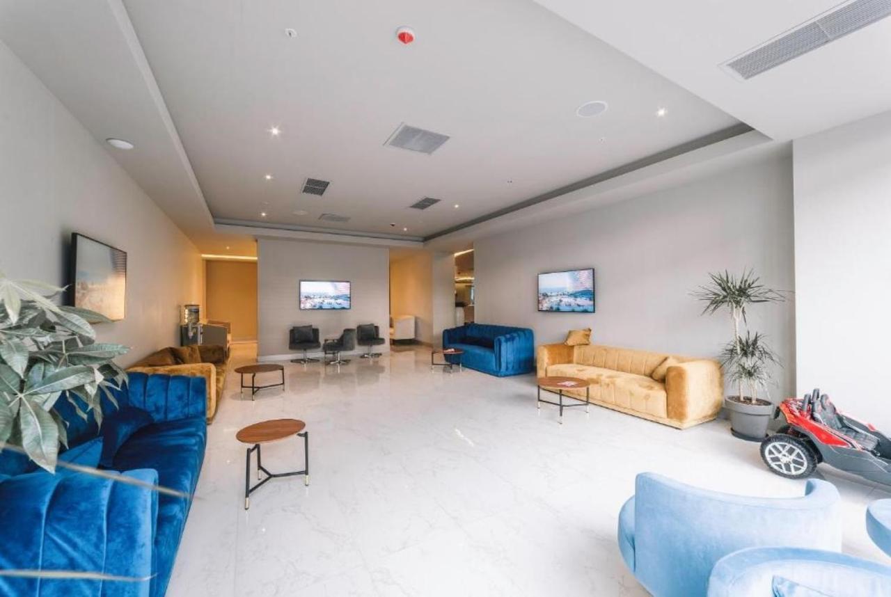 General Sea View Apartments In Orbi City Батуми Экстерьер фото