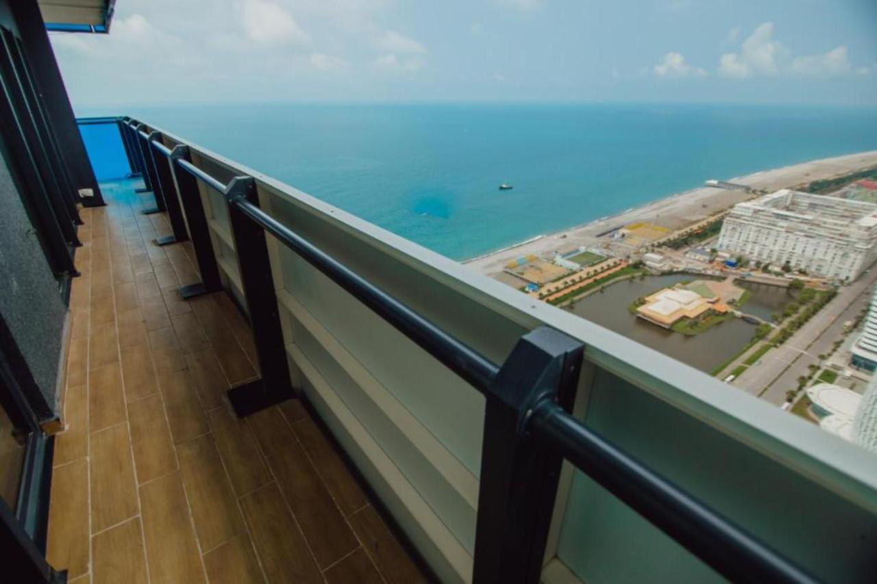 General Sea View Apartments In Orbi City Батуми Экстерьер фото